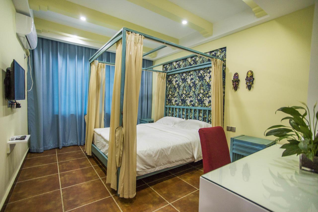 Zhangjiajie Cat Theme Inn Екстер'єр фото